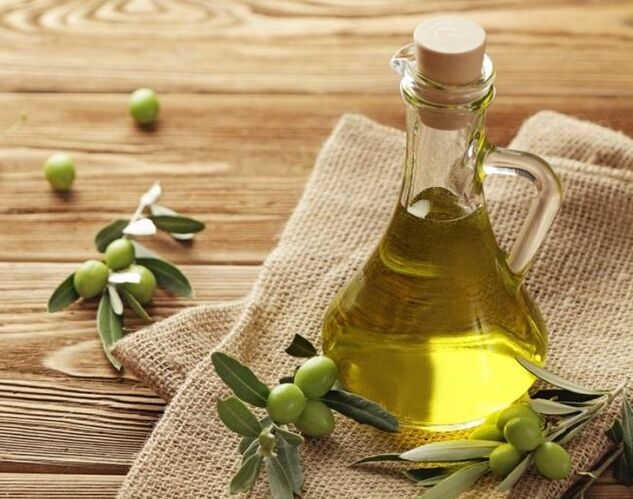 Aceite de oliva para el rejuvenecimiento de la piel. 